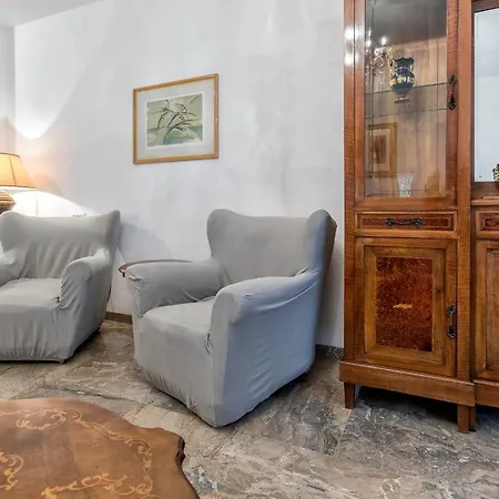 Einaudi Apartmán Mestre